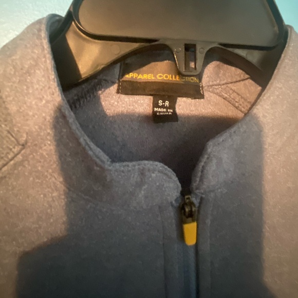 Women’s McDonalds Employee T Shirt - Picture 2 of 5